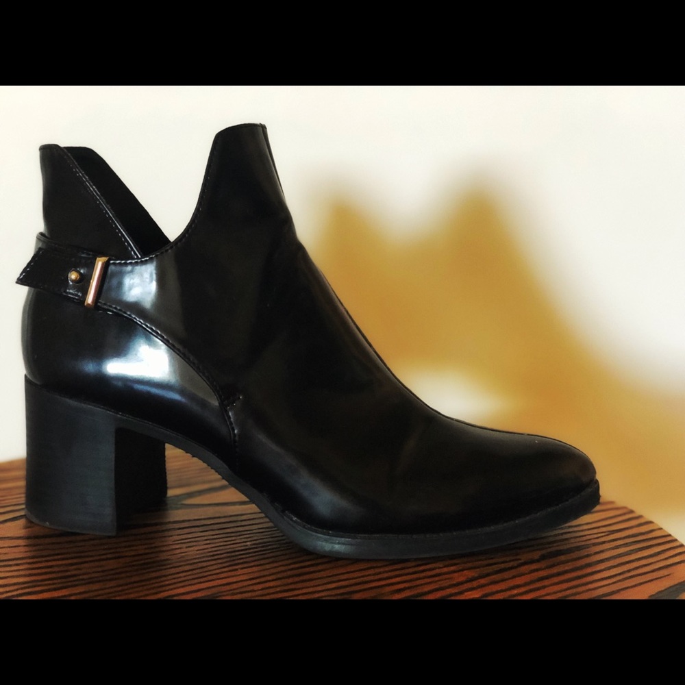 Zara Heeled Booties - Picture 3 of 5